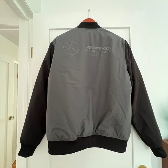 Mercedes AMG Petronas F1 Bomber Jacket - Picture 2 of 4